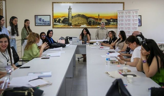 Kadınların dijital becerilerini geliştirmek için 4 ülkeden 32 katılımcı bir araya geldi