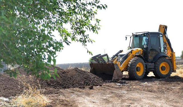 Kayapınar Belediyesi kırsal mahallelerde hizmet atağını sürdürüyor