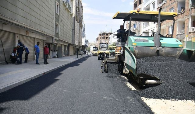 Bismil’de ulaşımı güçlendiren asfalt çalışması