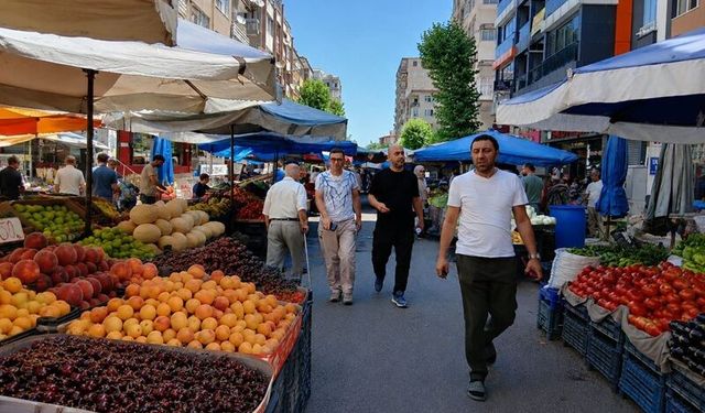 Diyarbakır pazarlarında tarihi durgunluk: Günlük 500 kilo satan esnaf şimdi gramla ürün tartıyor