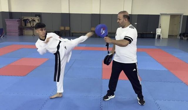 Şampiyon Antrenör Oğlunu Avrupa Arenasına Hazırlıyor