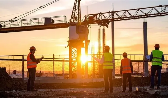 Türk  inşaat firmaları  yurt dışında 6 ayda 2,7 milyar dolarlık iş üstlendi