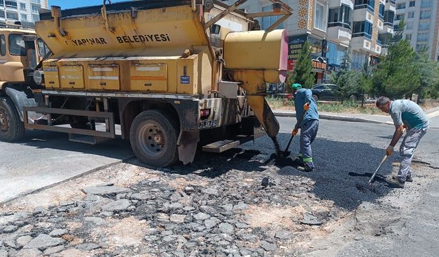 Kayapınar Belediyesi Fen İşleri Ekipleri Sahada