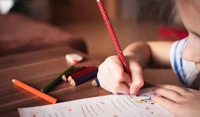 Velilere İdari İzin Düzenlemesi: 3 Saate Kadar İzin Verilecek