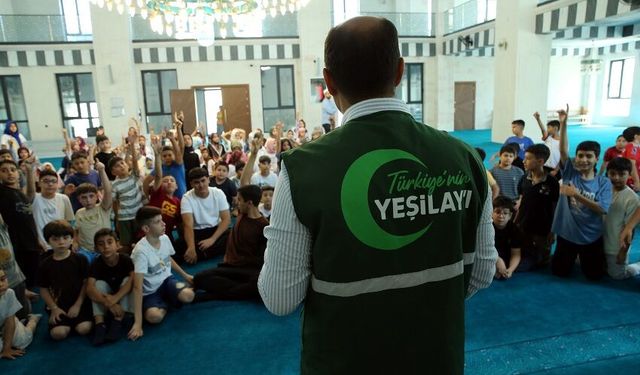 Yeşilay, Kur'an kurslarına katılan öğrencilere bağımlılık eğitimi verdi