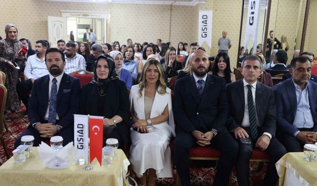 Gençler İçin “Fırsatın Adresi Hayalin Olsun”