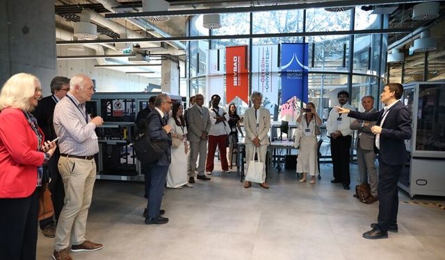 Yapay zekanın iş dünyasına etkisi İstanbul’daki girişimcilik forumunda ele alındı