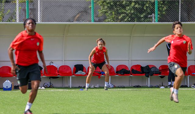 Amedspor Kadın Futbol Takımı Avrupa’yı Hedefliyor: “Şampiyon Olmak İstiyoruz”