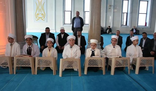 Kur’an-ı Kerim’i Güzel Okuma Yarışmasının Türkiye Finali Trabzon’da Yapıldı