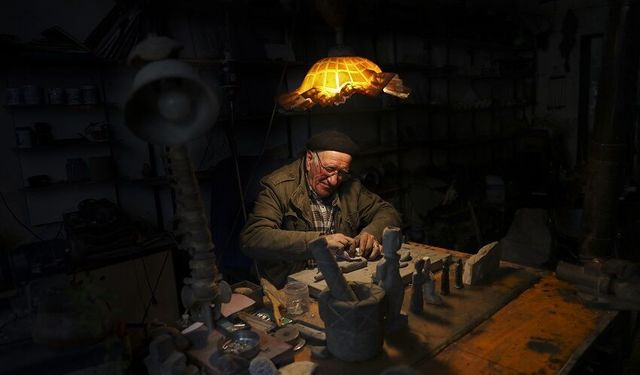 Mardin taşına hayat veren usta, geleneği geleceğe taşıyor