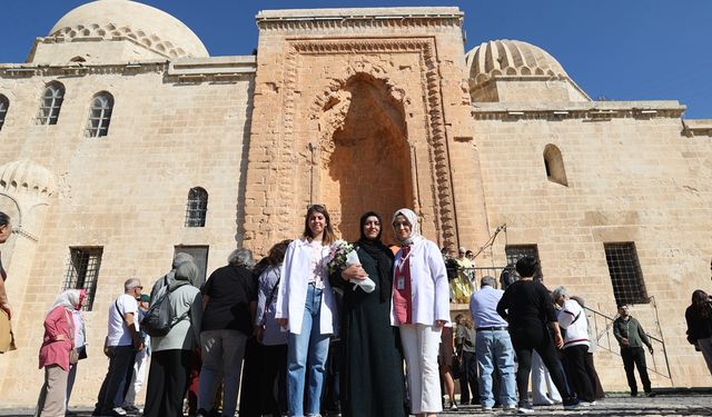 Mardin’de Meme Kanserine Karşı 4 Dilde Çağrı