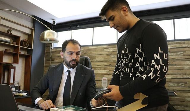 Stajyer Olarak Girdiği Ticaret Odasında Meslektaşlarını Temsil Ediyor