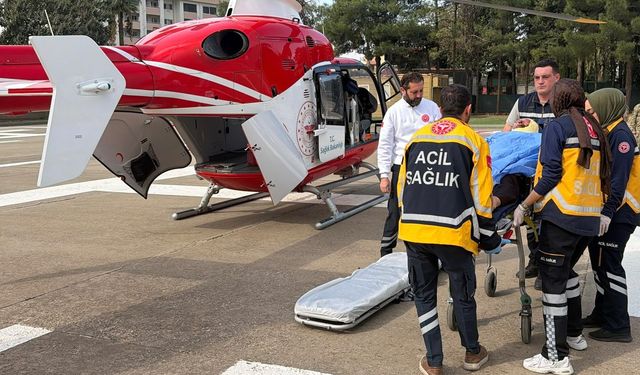 56 Yaşındaki Hasta Helikopterle Diyarbakır’a Getirildi