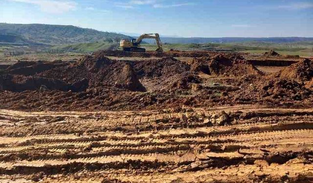 Diyarbakır’da villa tipi köy evleri Kulp ilçesinde başladı