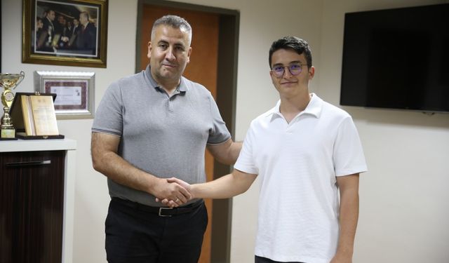 Siirtli Serhat Kuruş, AYT sayısalda Türkiye birincisi oldu