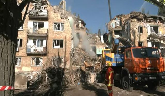 Kiev’de füze saldırısı: 8 ölü, 38 yaralı
