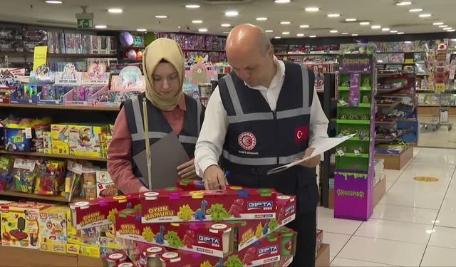 Ticaret Bakanlığı ekipleri eğitim öğretim yılı öncesi kırtasiye ve okul ürünlerini denetledi