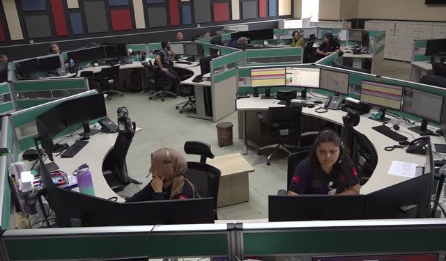 112'yi 6 ayda yaklaşık 3 bin kez gereksiz arayan kadına psikososyal destek