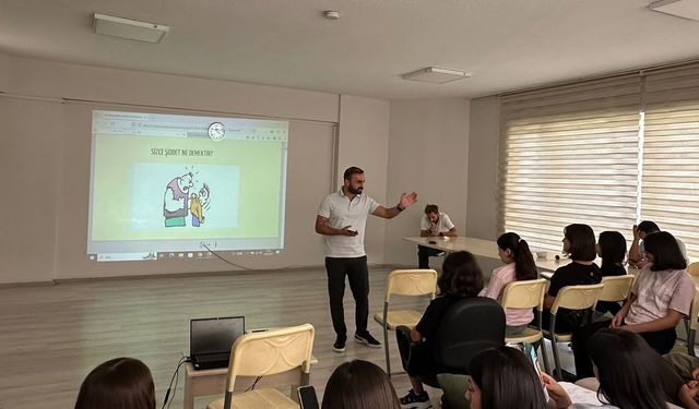Batman'da çocuklara "akran zorbalığı" ve "sağlıklı yaşam" eğitimi verildi