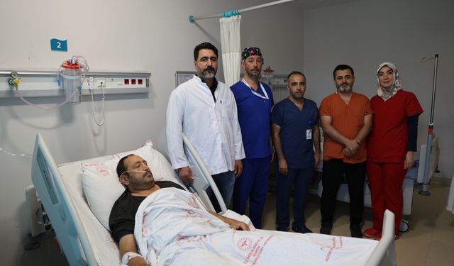 Mardin’de dev böbrek şoku: 6 kilo ağırlığındaki organ alındı