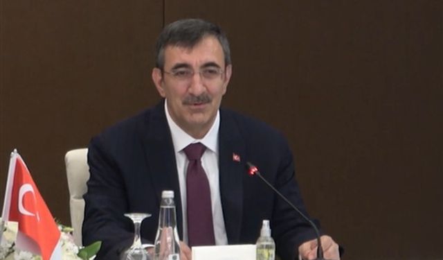 Ağustos enflasyonu gıda fiyatlarıyla beklentiyi aştı