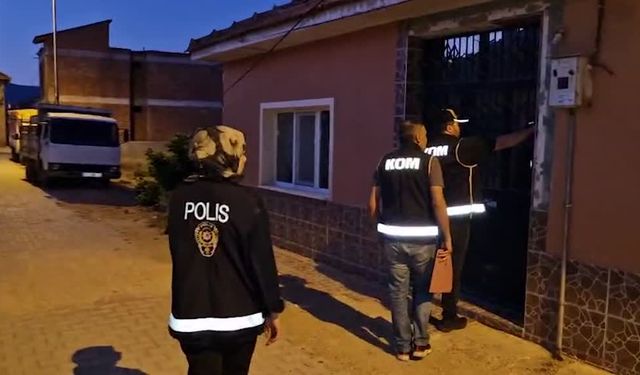 Iğdır merkezli dolandırıcılık operasyonunda 4 şüpheli yakalandı