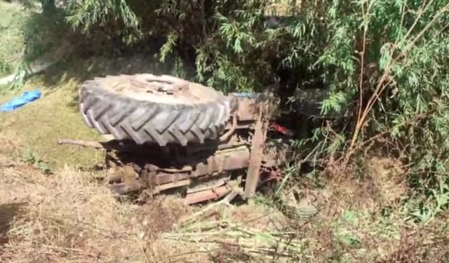 Şarampole devrilen traktörün sürücüsü yaşamını yitirdi