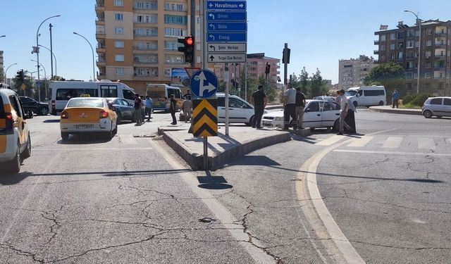 Tesisler Kavşağında Kaza Meydana Geldi