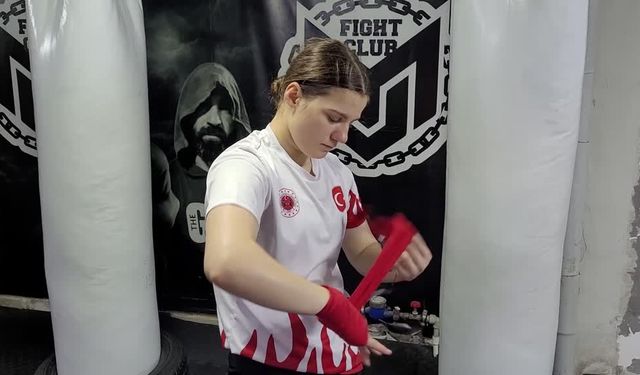 Yoldan geçerken denk geldiği spor salonu hayatını değiştirdi