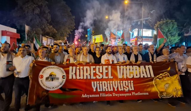 Adıyaman'da Filistin ve Küresel Sumud Filosu'na destek yürüyüşü yapıldı