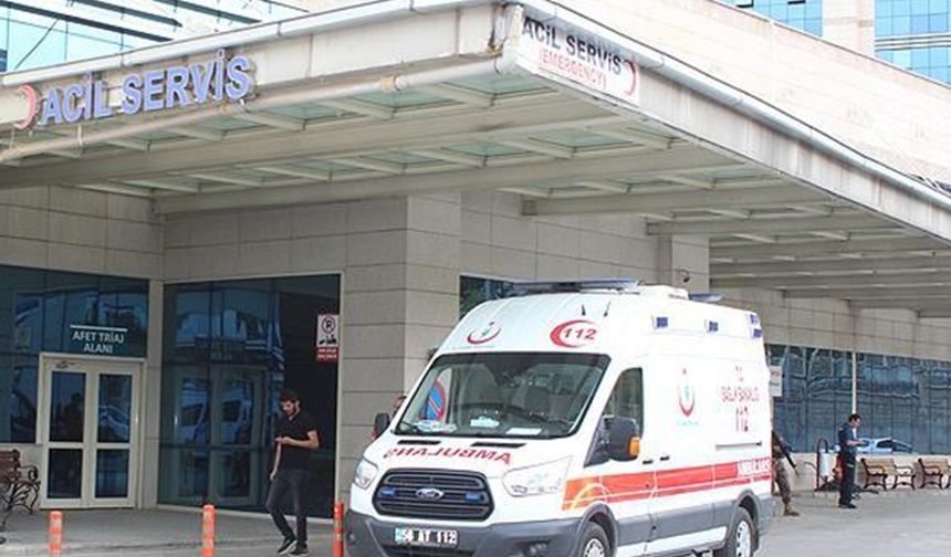 Siirt'te gıda zehirlenmesi şüphesiyle hastaneye kaldırılan 13 öğrenci taburcu edildi