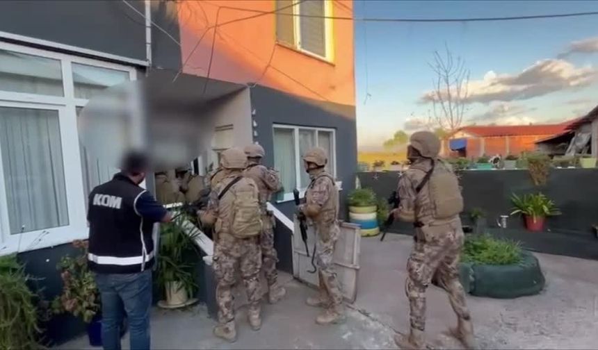 Silah ve sahte alkol kaçakçılığı operasyonunda 2 kişi tutuklandı