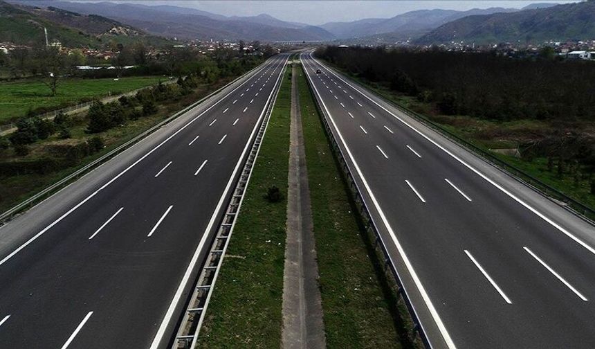 Kara yollarında "akıllı" ve "güvenli" dönüşüm atağı