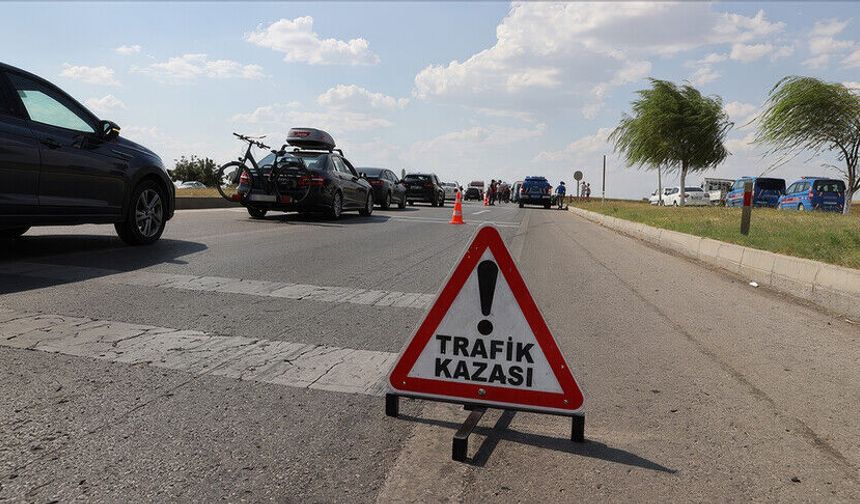 Diyarbakır'da otomobilin çarptığı yaya ağır yaralandı
