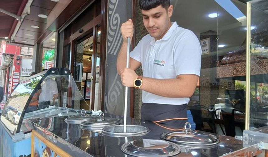 Diyarbakır'da Sıcaklıklar Bastırdı Dondurma Tezgahları Şenlendi