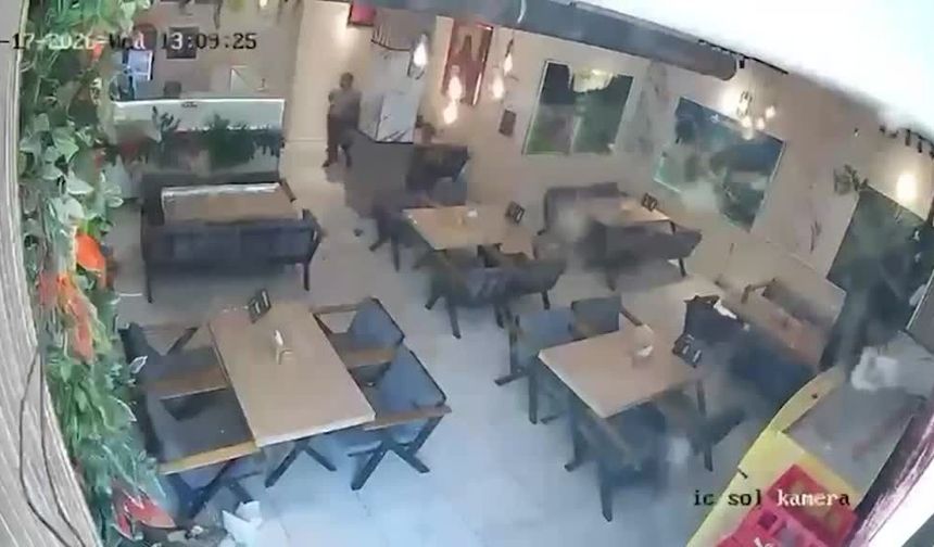 Hakkari’de kafede tüp patladı, facia saniyelerle atlatıldı