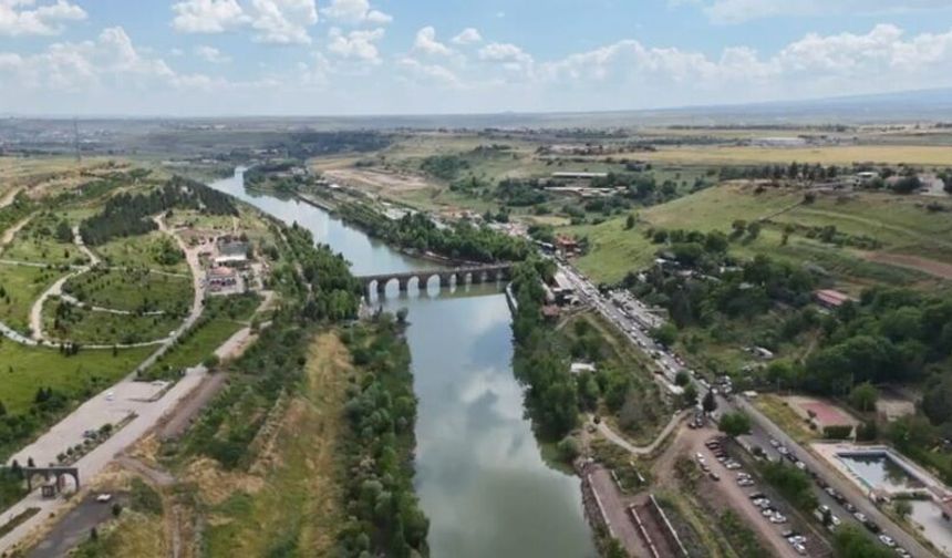 Dicle Ovası Suya, Hevsel Yeşile Doydu