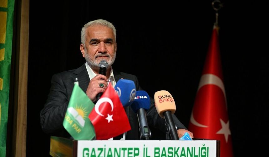 HÜDA PAR Genel Başkanı Yapıcıoğlu, Gaziantep'te ilçe kongrelerine katıldı