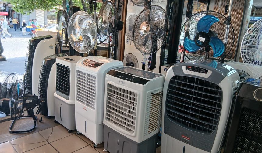 Sıcaklık Bastırdı Çare Portatif Serinleticiler Oldu