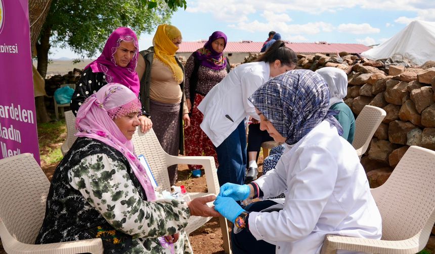 Alçimen Köyü’nde kadınlar için Kürtçe Sağlık Hizmeti