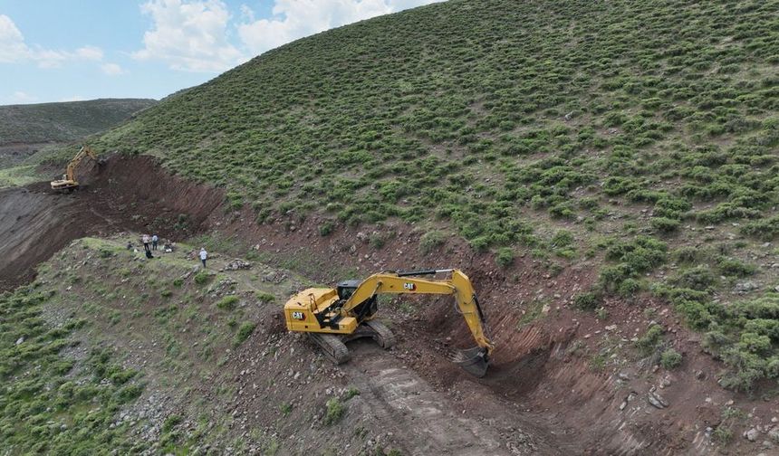 1750 dekar çeltik arazisini susuz kalmaktan kurtarıldı