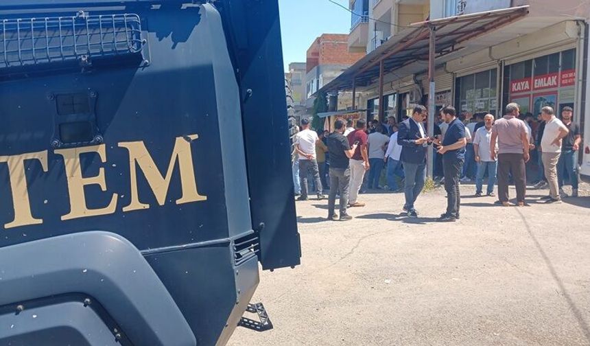 Nevzat Bahtiyar’ın Oğlu ve  Yeğeni Silahlı Kavgada Yaralandı