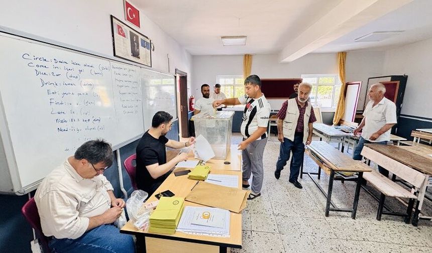 Narin Güran'ın mahallesinde seçmen muhtarlık için sandık başına gitti