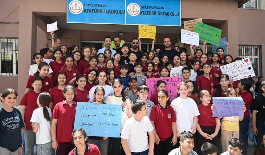 Tayini çıkan okul yöneticilerine veda etkinliği