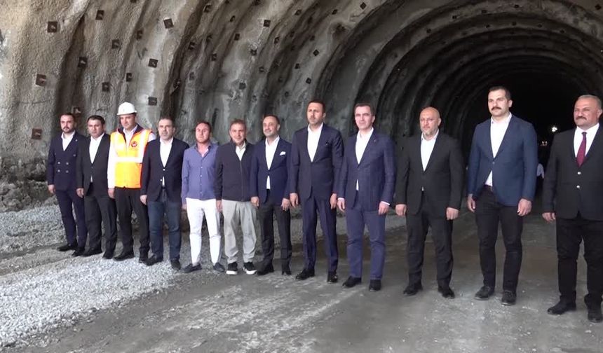 Bitlis'te Tatvan Çevre Yolu Çalışmaları Sürüyor: Hedef 2027