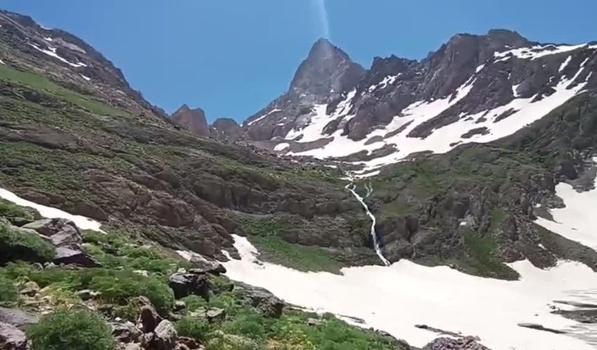 Cilo Dağları'nda kaybolan dağcı her yerde aranıyor