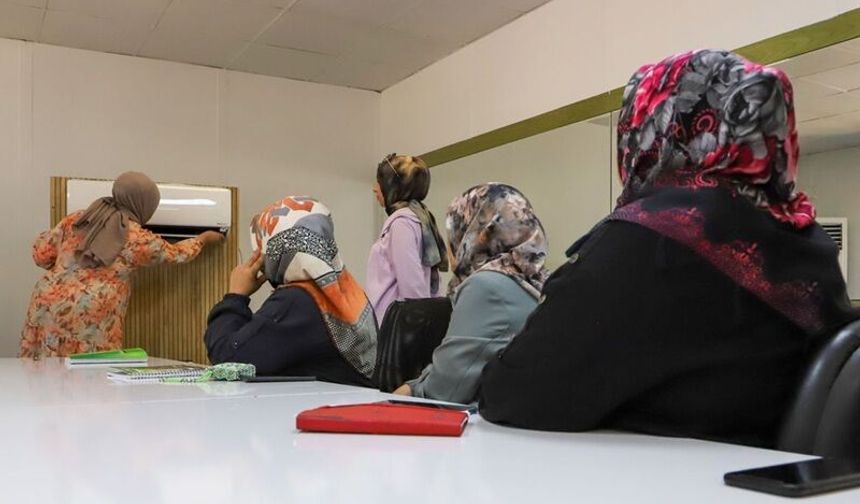 Diyarbakır’da kadınlara  klima-kombi bakımı eğitimi!