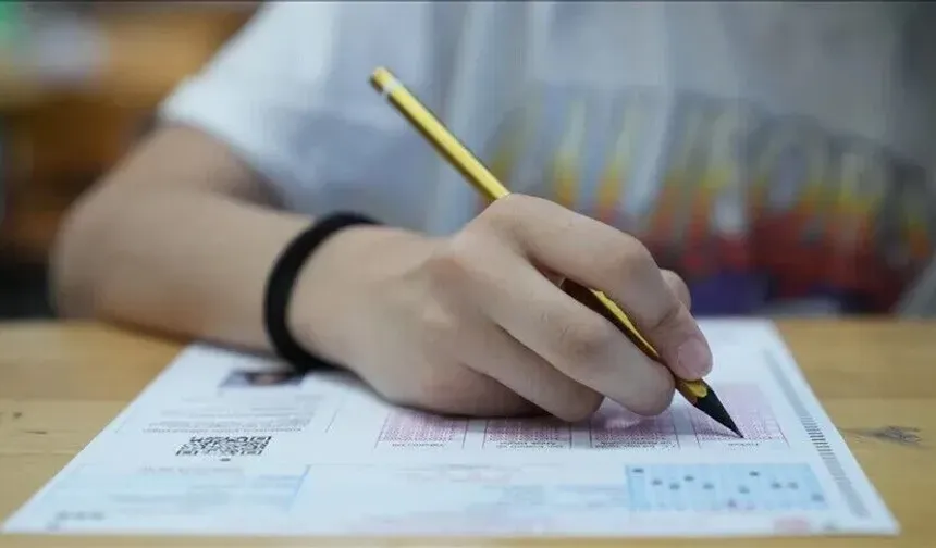LGS Sınavında 452 Öğrenci Tam Puan Aldı