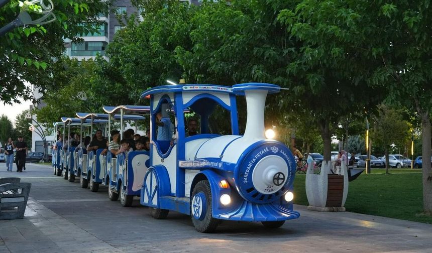 Park 75'te Minyatür Tren Coşkusu