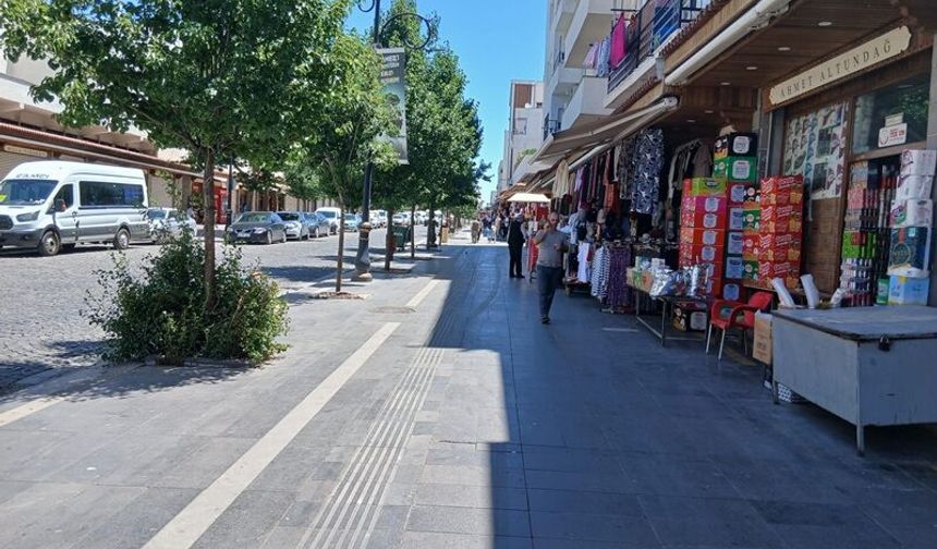 Diyarbakır Kavruluyor: Turistik Nokta Sur İçi Sessizliğe Büründü